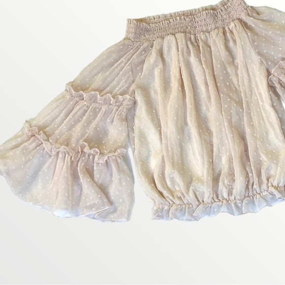 Puffy Loose Ruffle Blouse beige/cream - Picture 3 of 16